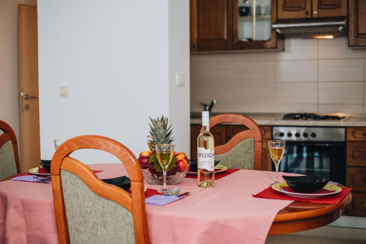 Apartments Mateo เบรลา ภายนอก รูปภาพ